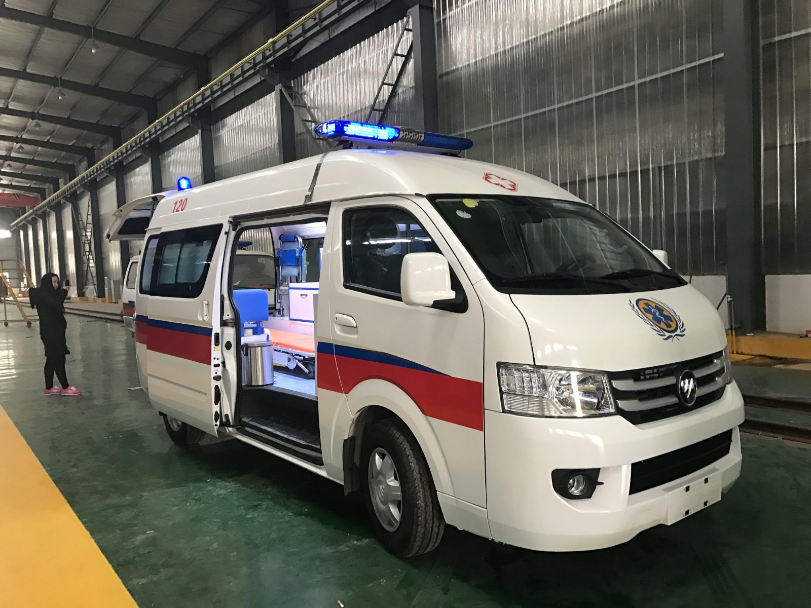 长子县救护车转院