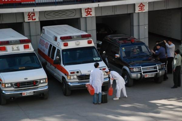 长子县救护车转院